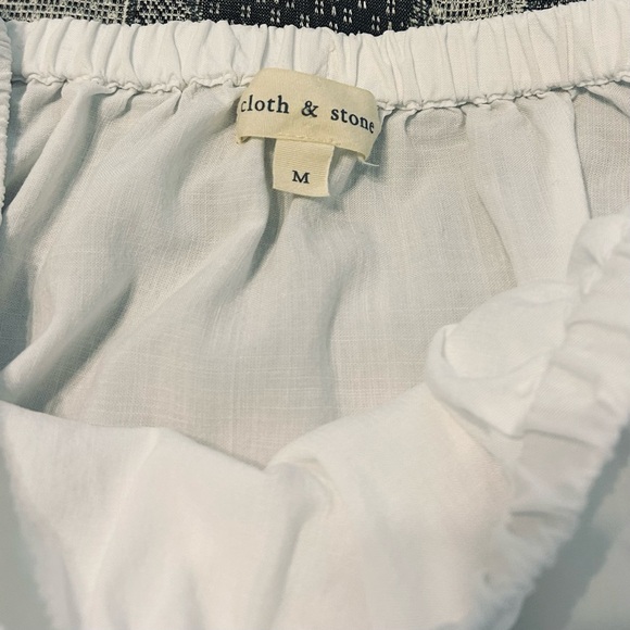 CLOTH & STONE 🤍 Anthropologie White Off The Shoulder Fringe Hem Blouse - Picture 8 of 9